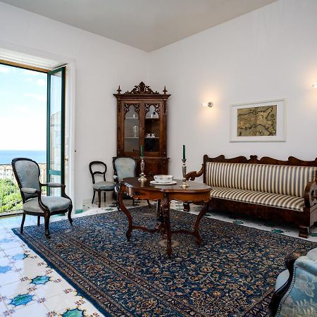 Amalfi Coast Family Luxury Suite Vietri 外观 照片
