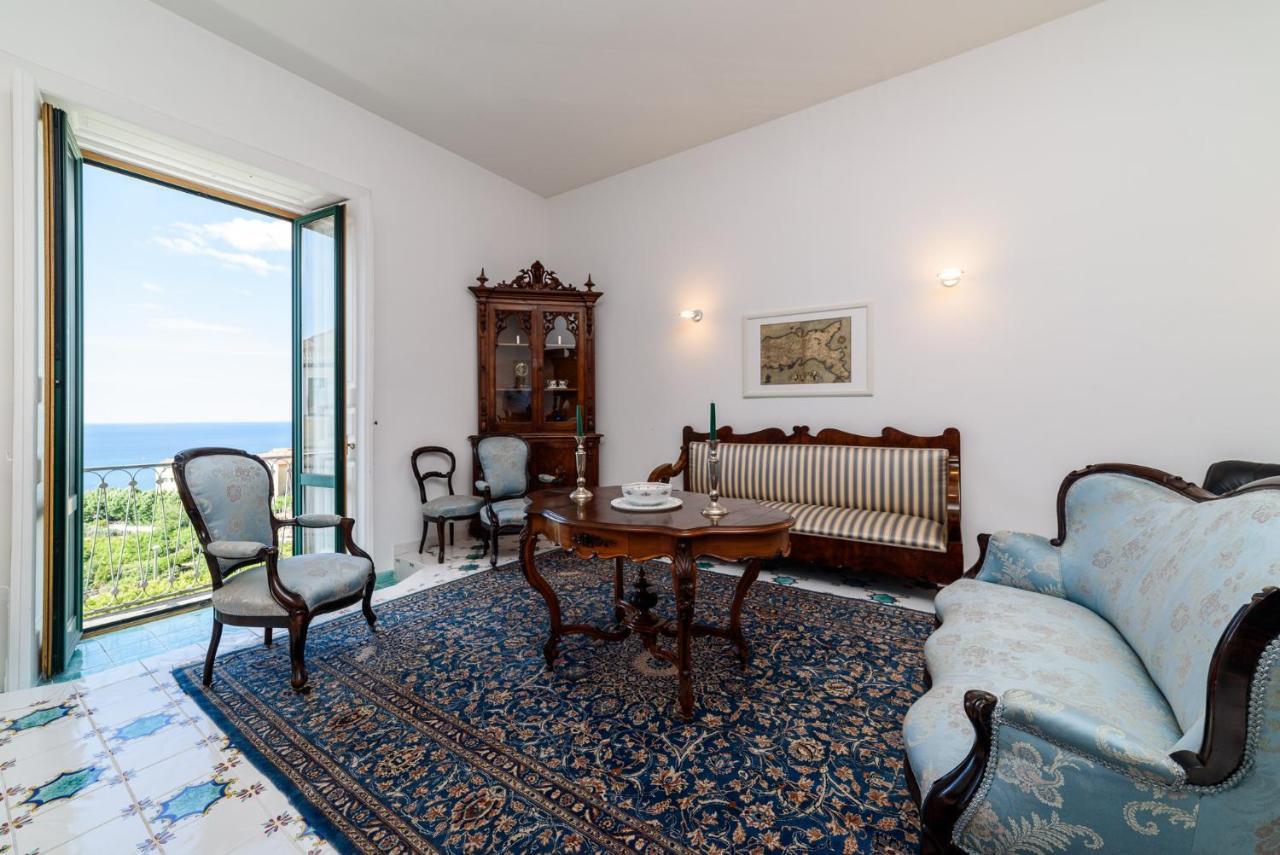 Amalfi Coast Family Luxury Suite Vietri 外观 照片