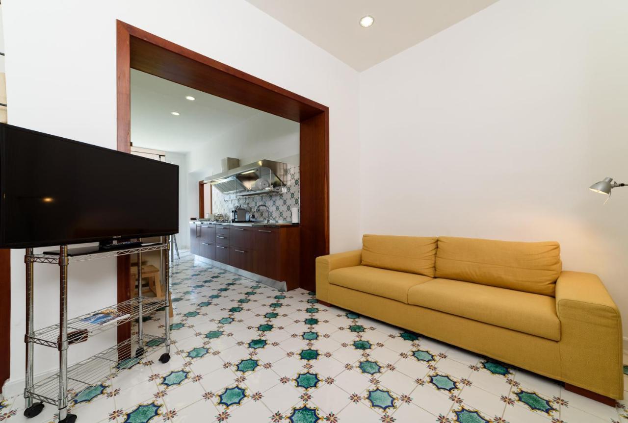 Amalfi Coast Family Luxury Suite Vietri 外观 照片
