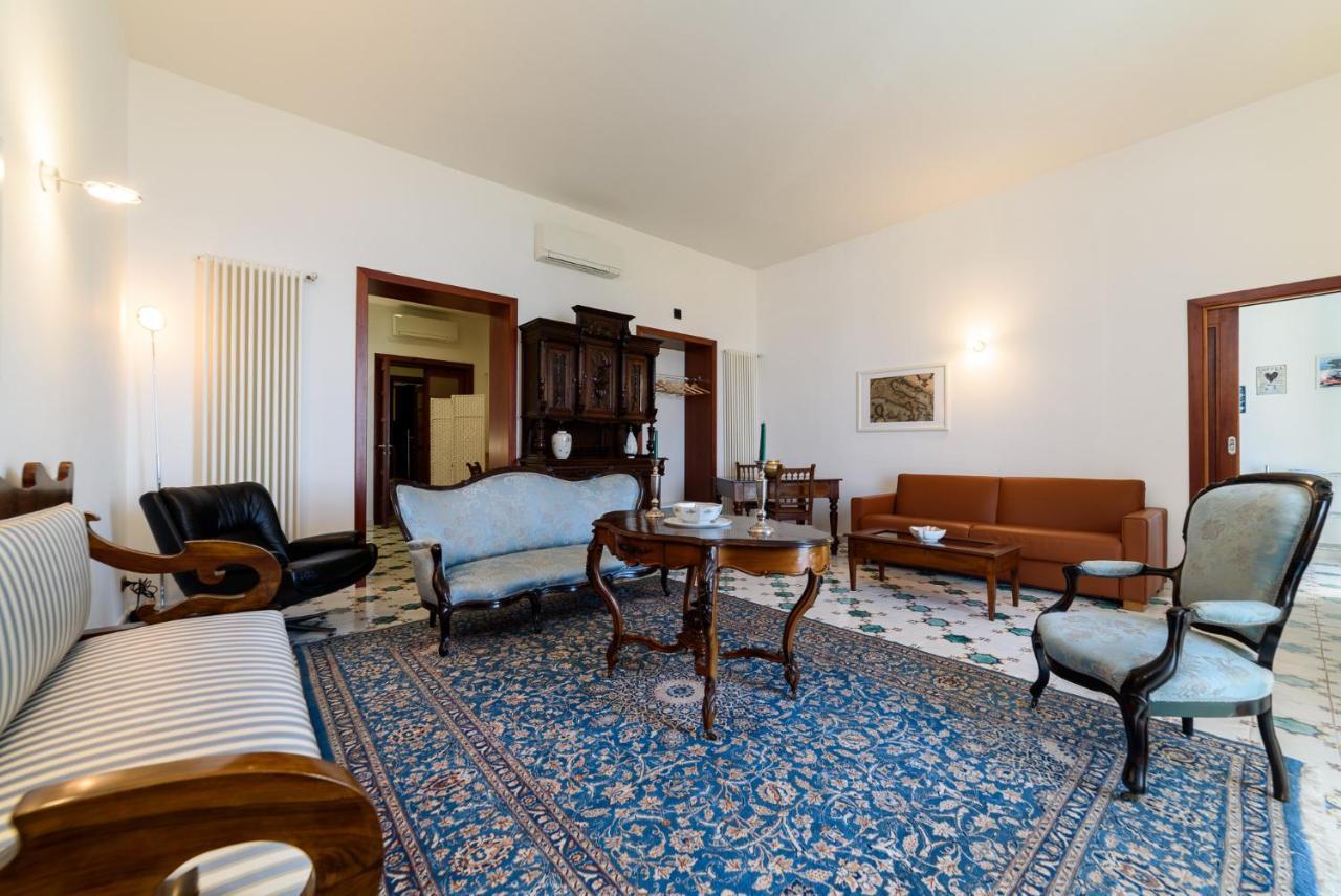 Amalfi Coast Family Luxury Suite Vietri 外观 照片