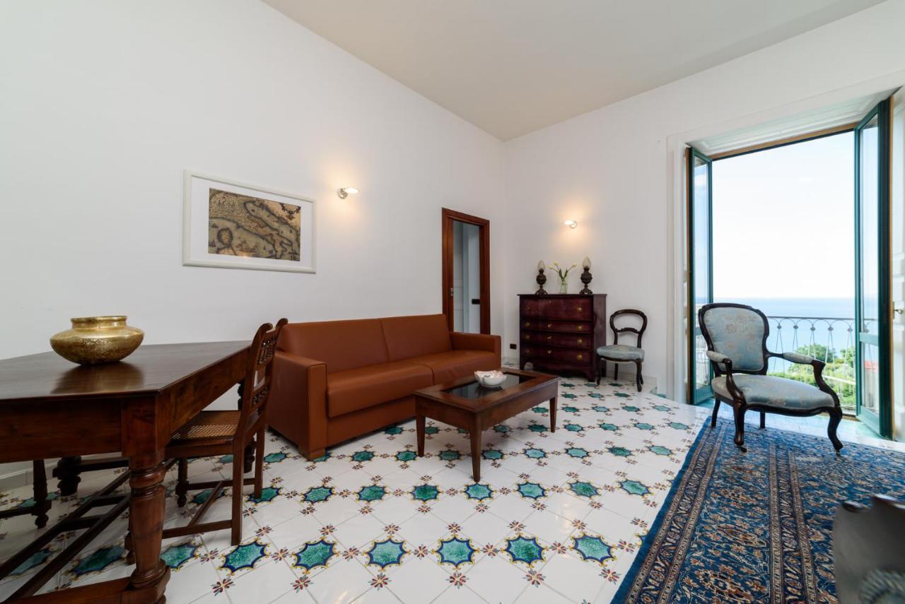 Amalfi Coast Family Luxury Suite Vietri 外观 照片